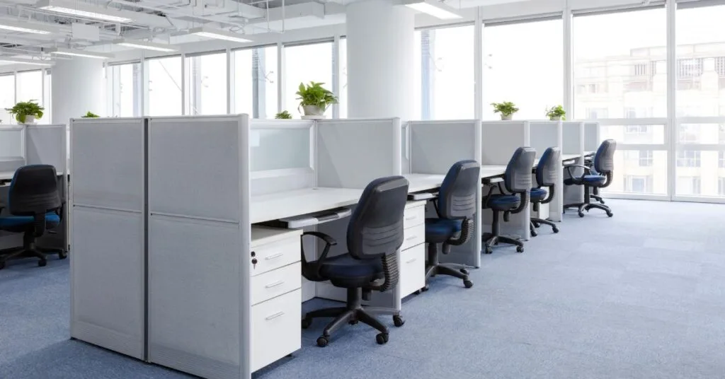 Advantages of a clean office