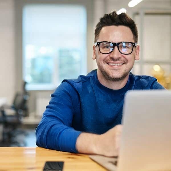 Our commercial cleaning services in Richmond Hill, ON are rated #1